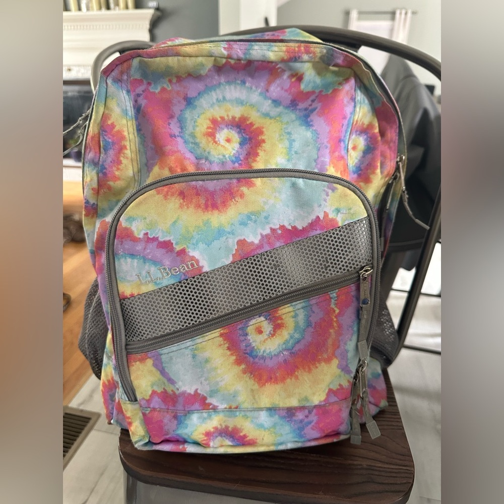 LL Bean Deluxe Book Pack 37L & Lunch Box